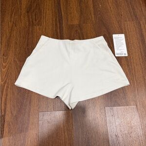Lululemon Athletica ribbed softstreme Shorts